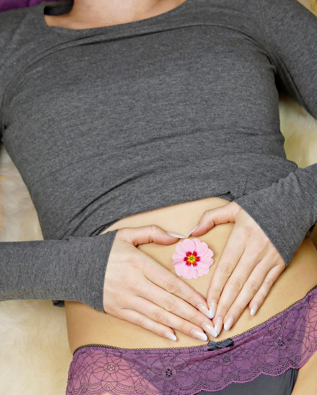 woman, abdomen, colon, belly, heart, health, pain, lie, nourishment, digestion, menstruation, pregnancy, digestion, digestion, digestion, menstruation, menstruation, menstruation, menstruation, menstruation